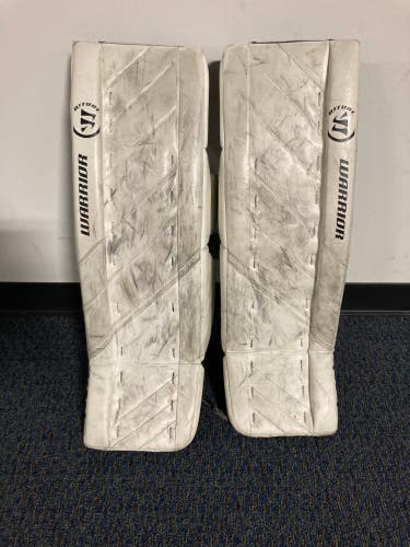 Used 28" Junior Warrior Ritual G4 Goalie Leg Pads