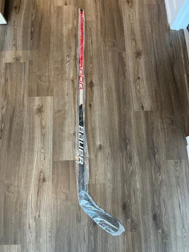 BRAND NEW Intermediate Bauer Left Hand P92 Pro Stock Vapor Hyperlite Hockey Stick