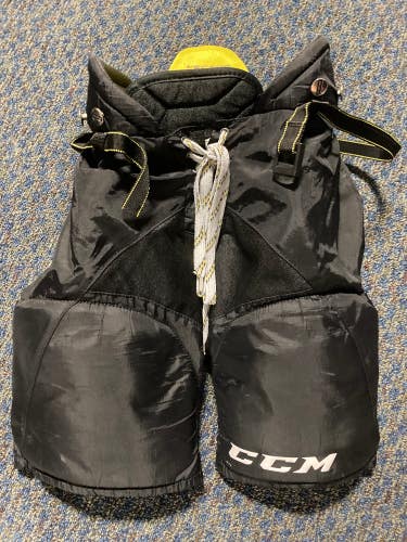 Used Junior Medium CCM Vector Hockey Pants