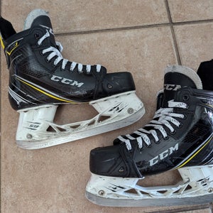 Great Condition - Senior CCM Super Tacks AS1 Hockey Skates w. Step Steel