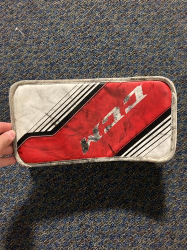 Red Used Youth CCM Yflex Goalie Gloves & Blockers Regular