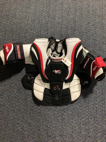 Used Junior Medium Vaughn Ventus LT60 Goalie Chest Protector