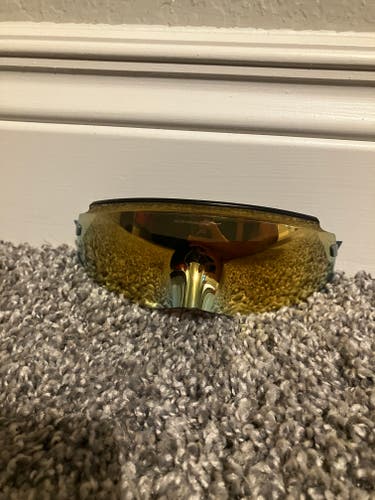 Gold Used Unisex Adult Medium Adult Unisex Oakley Sunglasses