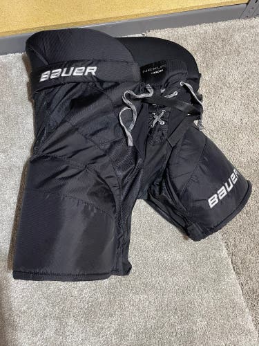 Used Senior Bauer  NEXUS 9000 Hockey Pants