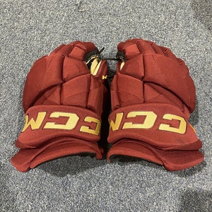 Used Arizona Coyotes Maroon CCM 14" HGPJSPP Gloves