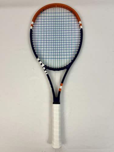 Wilson Blade V8 16x19 Roland Garros Edition, 4 1/4 Excellent 9.5/10