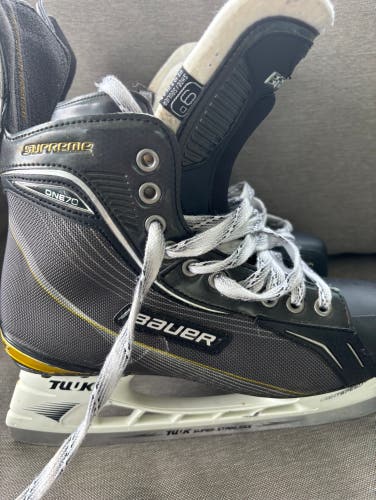 Used Bauer 9 Supreme One70 Hockey Skates