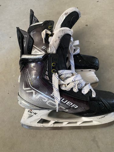 Bauer Vapor Hyperlite Skates