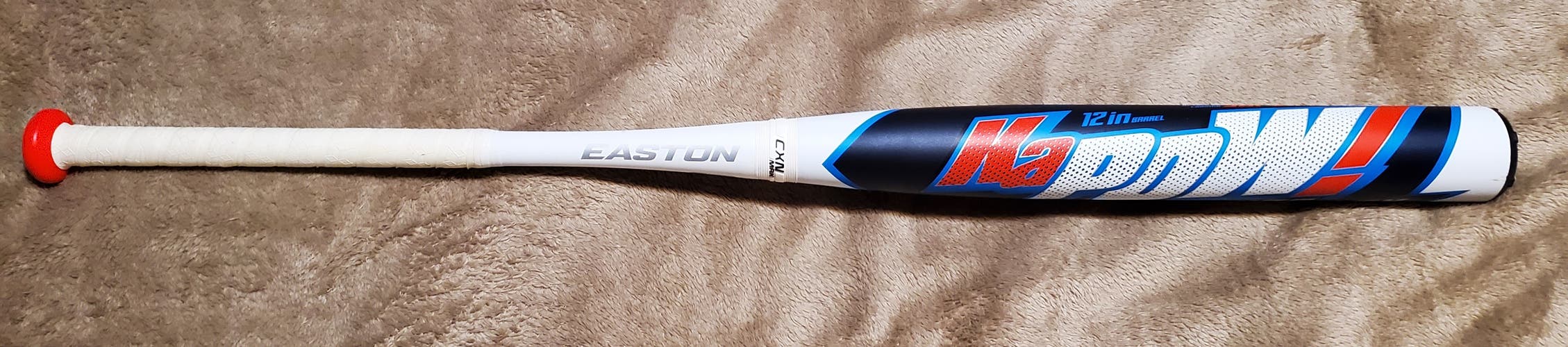 EUC 240 USSSA 2022 Easton Kapow FireFlex Slowpitch Slowpitch Bat 34/26.5