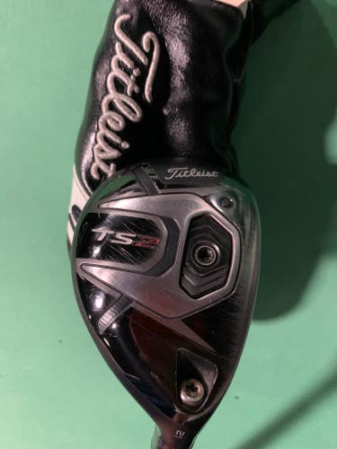 Used Men's Titleist TS2 Hybrid Right Handed Regular Flex 4H