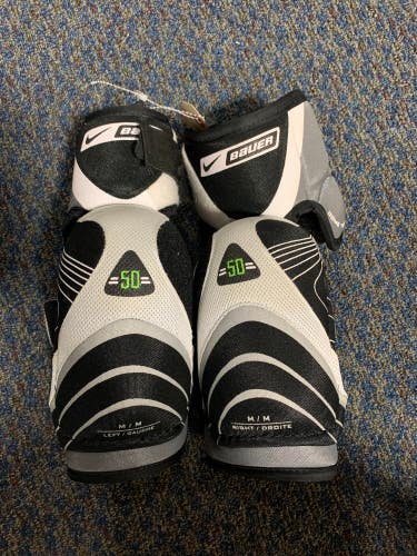 Used Senior Medium Nike Elbow Pads