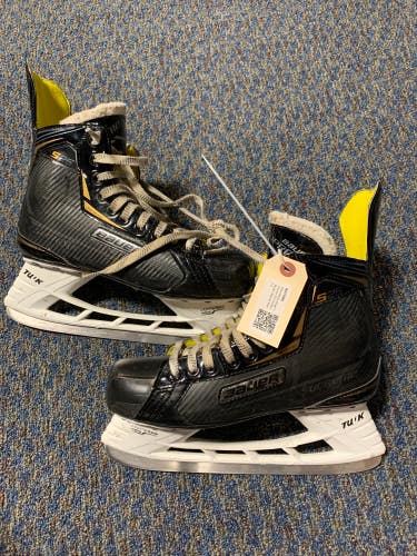 Used Senior Bauer Supreme S25 Hockey Skates Regular Width 8