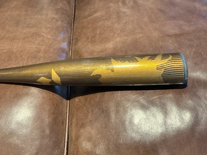 Used  DeMarini BBCOR Certified Composite 28 oz Voodoo One Bat