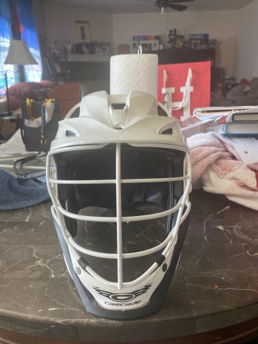 Cascade S helmet