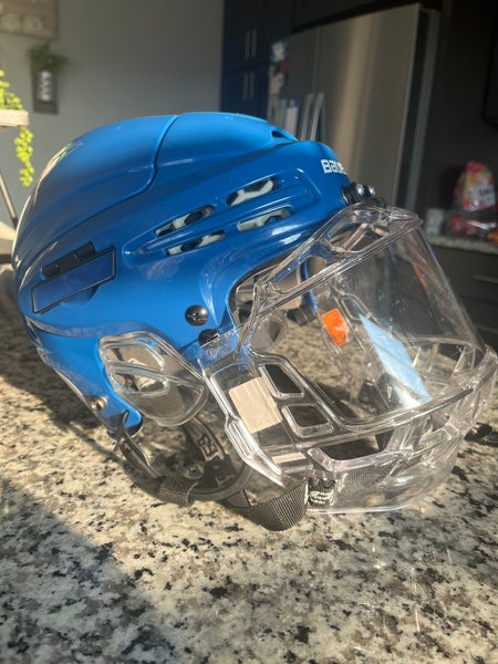 Bauer 5100 size Small youth helmet with concept II clear shield