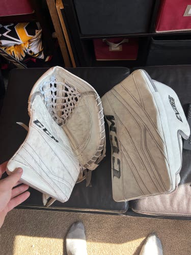 CCM Eflex III Pro Glove and Blocker Senior
