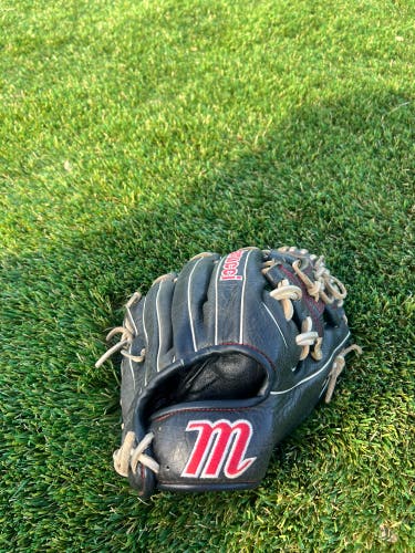 Used  Right Hand Throw 11" Acadia Baseball Glove