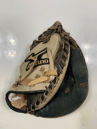 Mizuno Power Close 32.5" Catchers Glove