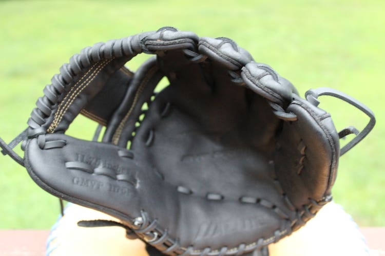 Used Mizuno Right Hand Throw Infield MVP Prime Baseball Glove 11.75"