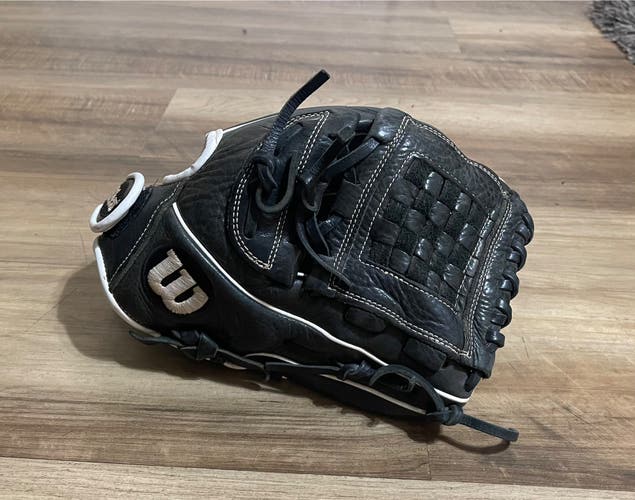 Wilson Fastpitch Softball Glove