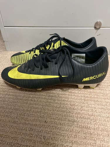 Green Used Size 10 (Women's 11) Nike Mercurial Victory VI FG Cleats