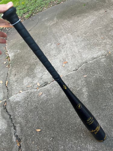 Used Easton Black Magic Bat USSSA Certified (-8) Alloy 23 oz 31"