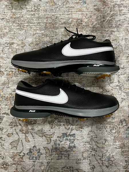 Nike Air Zoom Victory Tour 3 - Size 10.5 - Black/White /Grey