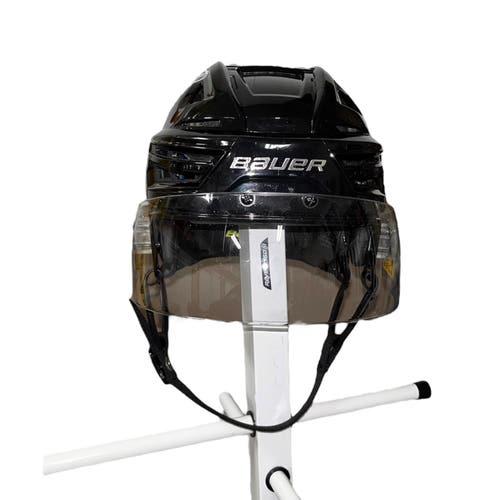 Used Medium Bauer  Re-Akt 150 Helmet