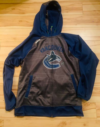 Vancouver Canucks centre ice Hoodie