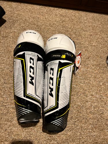 New Senior CCM Super Tacks AS1 16" Shin Pads
