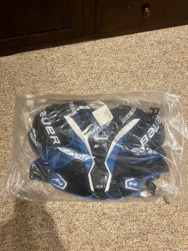 New XL Senior Bauer Nexus 2N Shoulder Pads