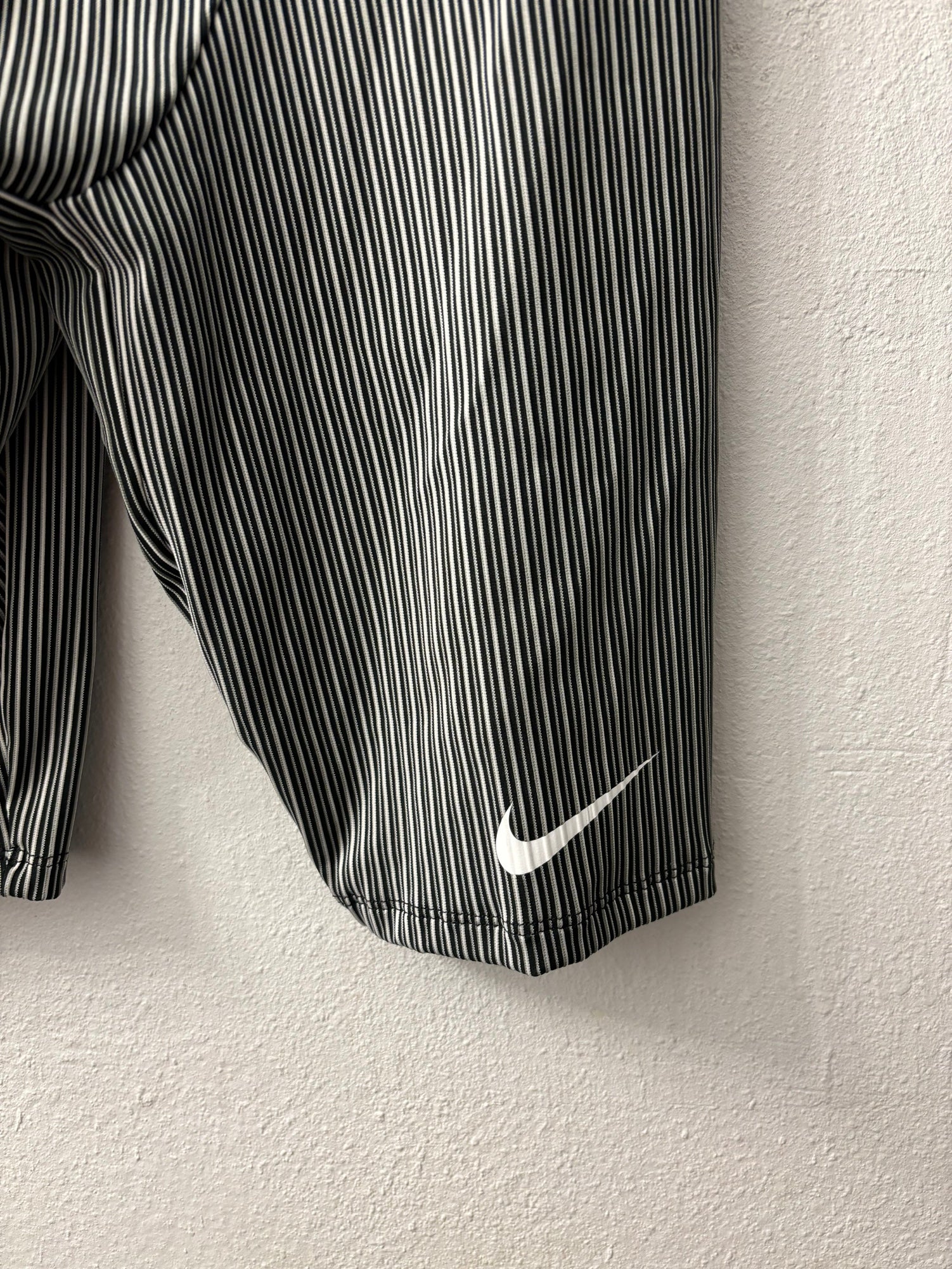 NIKE PRO ELITE TEAM BOTSWANA TRACK & FIELD SPEEDSUIT SIZE MEDIUM