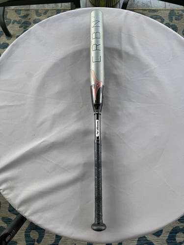 Used 2024 Mizuno F24 CRBN2 Bat (-9) Composite 23 oz 32"