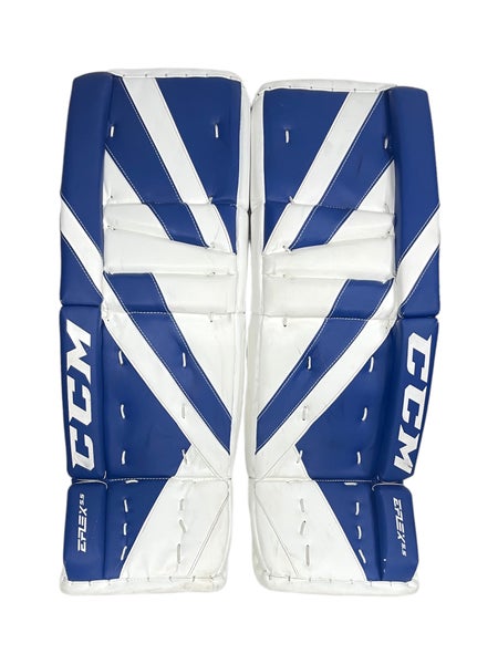Used CCM Extreme Flex 5.5 28 +1 Leg Pads