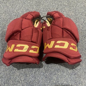 Used Arizona Coyotes Maroon CCM 14" HGPJSPP Gloves