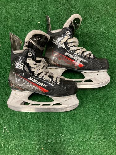 Used Senior Bauer Vapor X3 Hockey Skates Regular Width Size 6