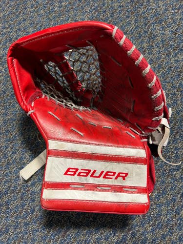 Red Used Intermediate Bauer GSX Goalie Glove