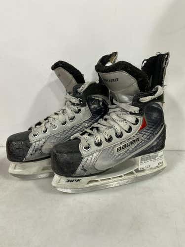 Used Bauer Vap Xselect Youth 12.0 Ice Hockey Skates