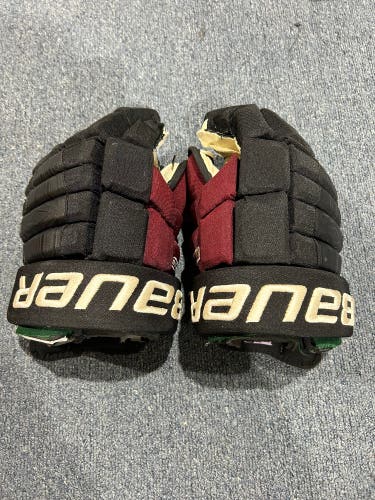 Used Arizona Coyotes Bauer 14" Pro Stock Pro Series Gloves