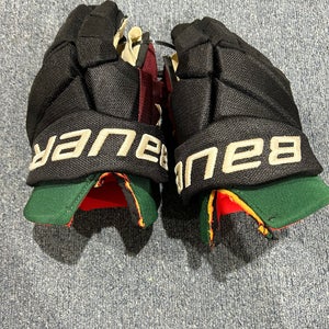 Lightly Used Arizona Coyotes Bauer 14" Pro Stock Vapor 2X Pro Gloves