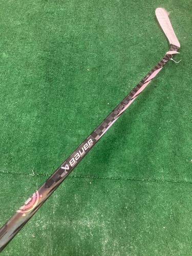 Used Intermediate Bauer Proto R Hockey Stick Left Hand P92