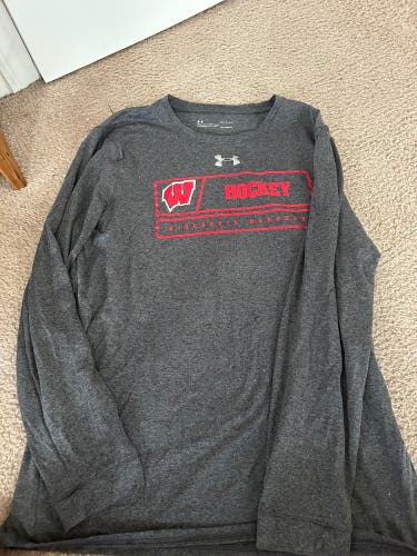 University of Wisconsin Hockey Shirt