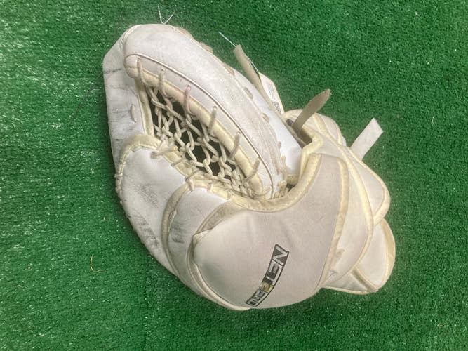 White Used Junior Brian's NetZero 2 Regular Goalie Glove