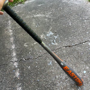 Used Kid Pitch (9YO-13YO) Easton Magnum Bat USSSA Certified (-10) Alloy 19 oz 29"