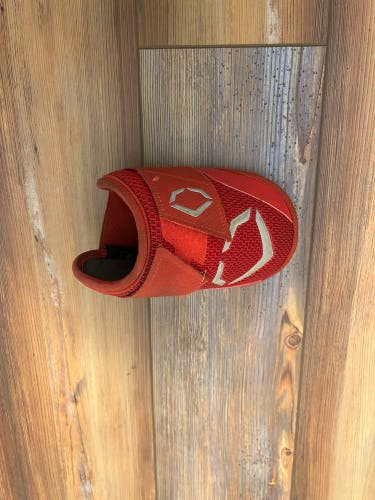 Red Evoshield elbow guard