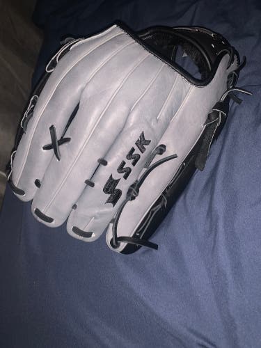 New 2023 Outfield 12.75" Baseball Glove