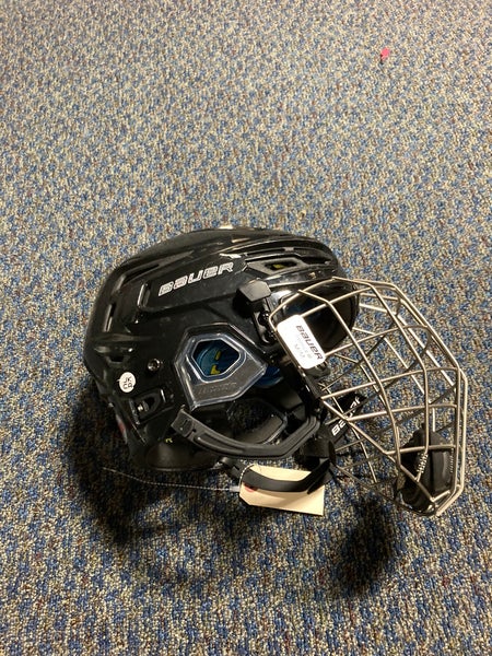 Black Used Medium Bauer Re-Akt 150 Helmet