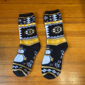 NHL Bruins Winter Socks