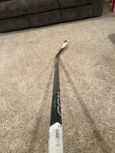 Used CCM Right Handed P28 Super Tacks AS-V Pro Hockey Stick