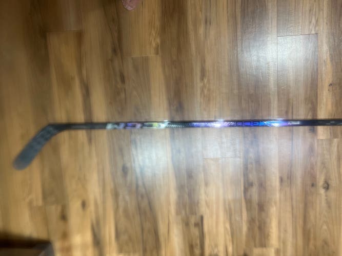 New Intermediate CCM Left Hand P88  RibCor Trigger 8 Pro Hockey Stick